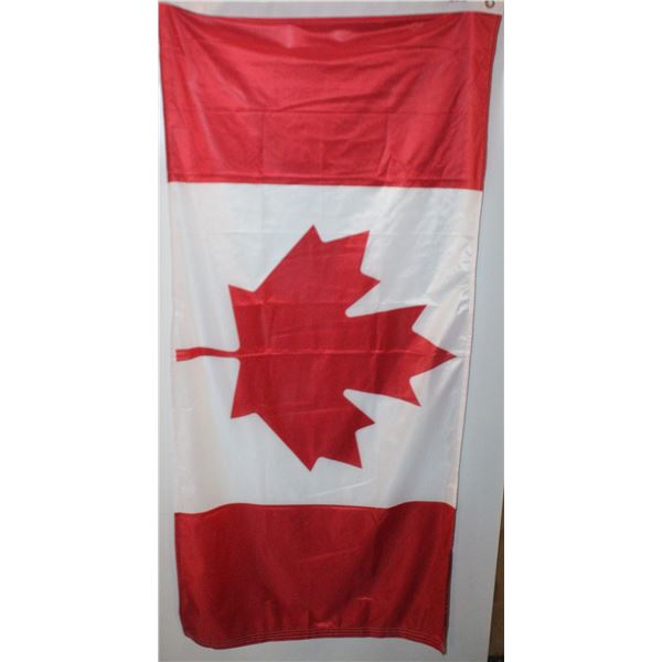 XL CANADA FLAG, 54 INCHES X 26 INCHES