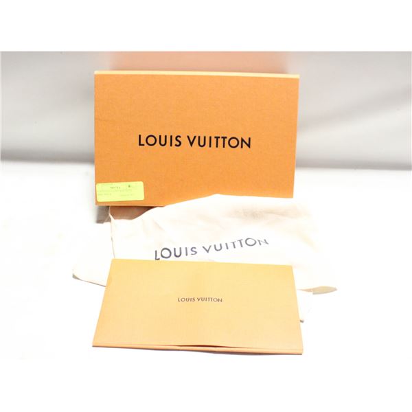 LOUIS VUITTON GIFT BOX WITH FABRIC BAG &