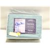 Image 1 : NEW COMFY BAMBOO WORLD 3-PIECE SHEET SET -