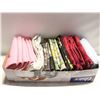 Image 1 : 32 CLOTH NAPKINS (ASSORTED) & PLACEMENTS