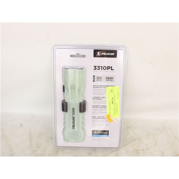 PELICAN 3310PL 3AA LED LUMINESCENT