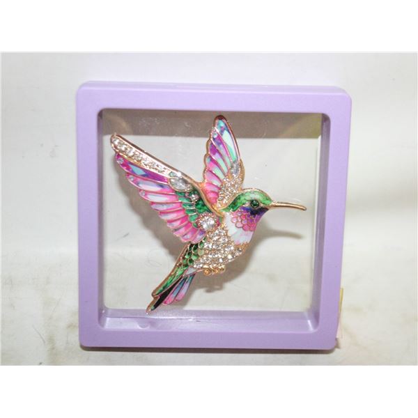 NEW HUMMINGBIRD BROOCH RHINESTONES