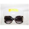 Image 1 : MARTHA STEWART WOMEN'S SUNGLASSES+CASE
