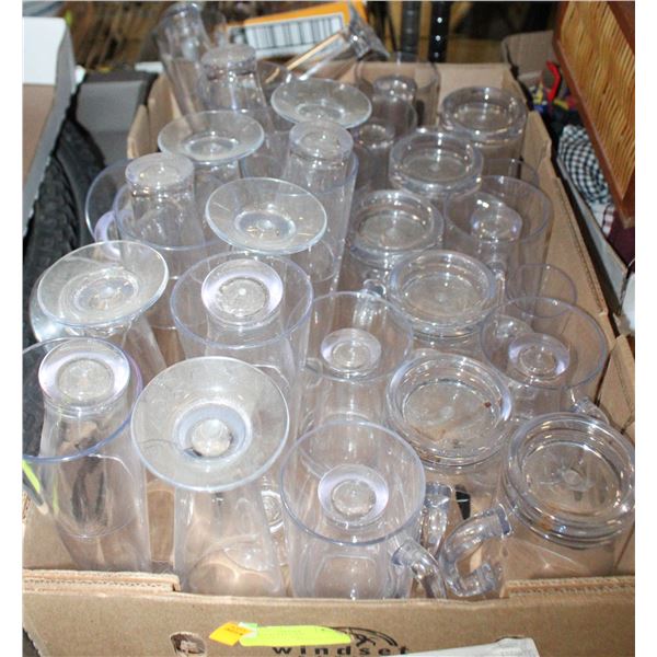 40PC HOT TUB PLASTIC MUGS, COCKTAIL, AND