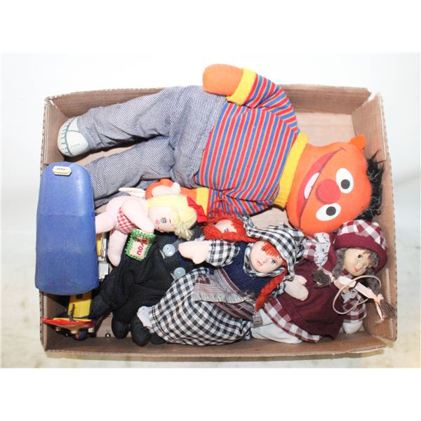 VINTAGE TOYS