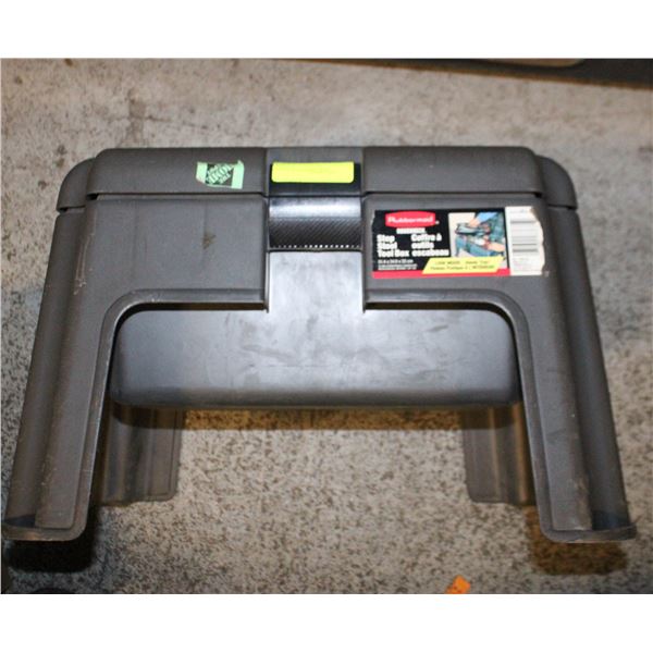 RUBBERMAID STEP STOOL TOOLBOX WITH INSERT TRAY
