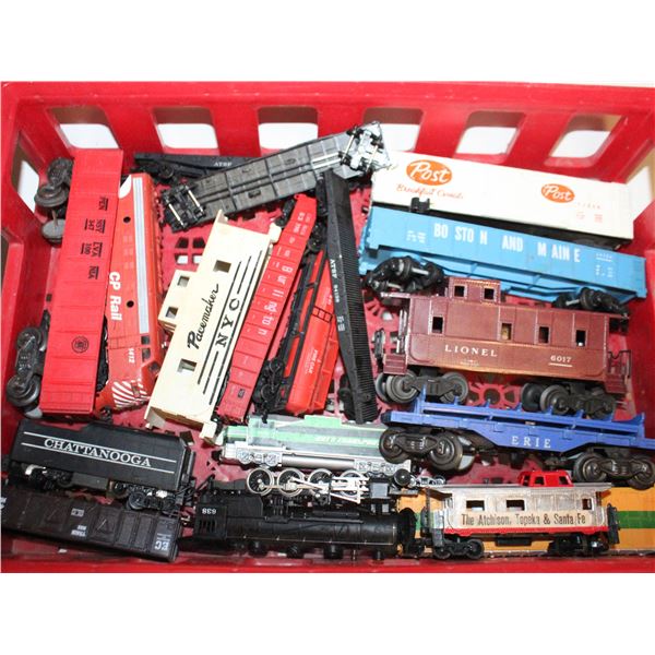 VINTAGE TRAIN CARS ALL TOGETHER-ESTATE
