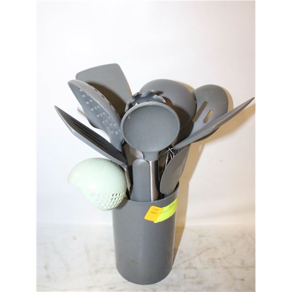 TAIKER HEAT RESISTANT SILICONE