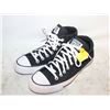 Image 1 : LADIES CONVERSE ALL STARS SZ 8