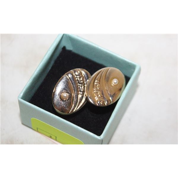 2PC ESTATE CUFFLINKS