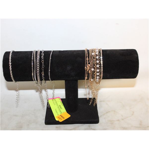 NEW JEWELRY ORGANIZER WITH 14 BRACELETS