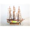 Image 1 : VINTAGE WOOD BOAT STATUE-ESTATE