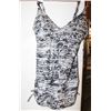 Image 1 : NEW TYR WOMEN'S TANKINI SIZE 6