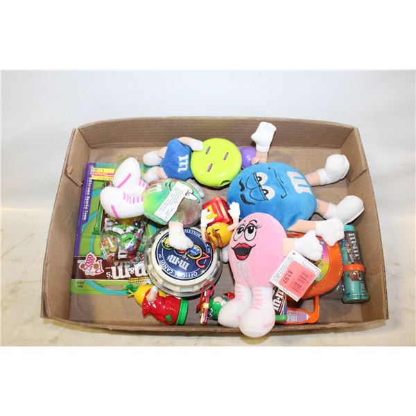 VINTAGE M&M'S COLLECTION IN FLAT ALL TOGETHER