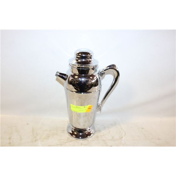 VINTAGE METAL TEAPOT