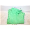 Image 1 : WOMANS SIZE SMALL NORTH FACE RAINJACKET