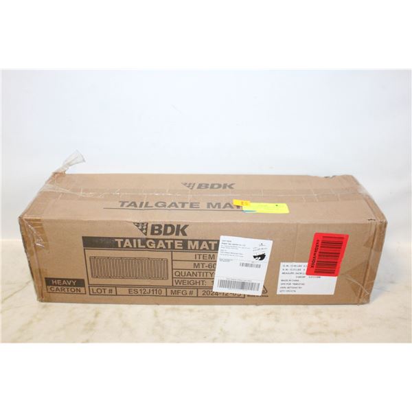 NEW BOX TAILGATE MAT MT-600 152.4L X 49.5W X 1.3CM