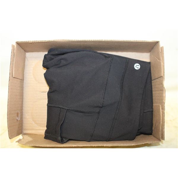 LADIES SZ 8 LULU LEMON TIGHTS W/POCKETS