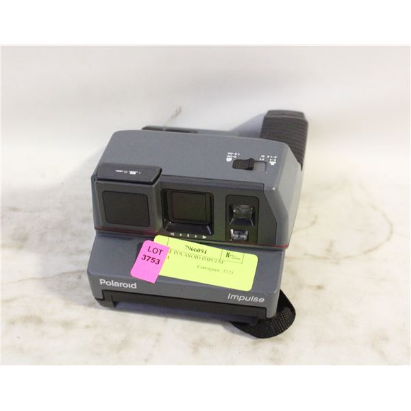 VINTAGE POLAROID IMPULSE CAMERA