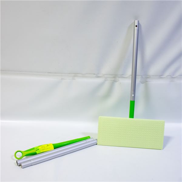 SWIFFER SWEEPER DRY / WET EXTENDABLE HANDLE