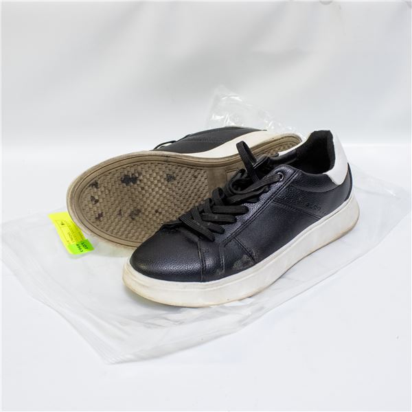 ALDO MENS COURT SHOE BLACK & WHITE SIZE 9