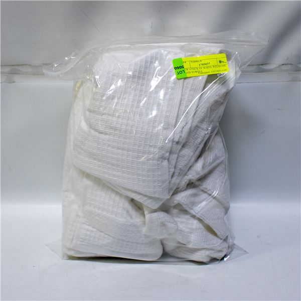 NEW 4 PACK OF WHITE WELHOME HAND TOWELS