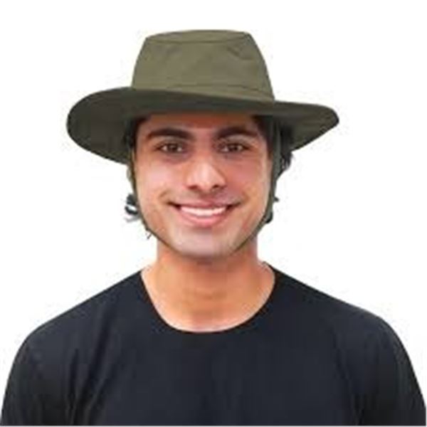 TILLEY TREK HAT WITH CHIN STRING GREEN SIZE L-XL