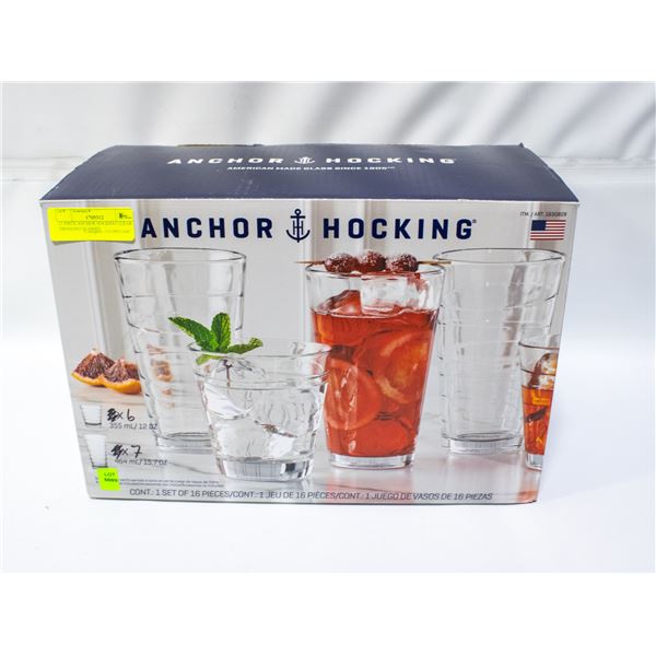 13 PIECE ANCHOR HOCKING CLEAR DRINKING GLASSES