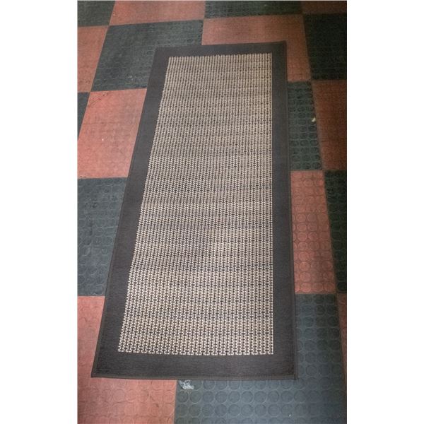 TOWN & COUNTRY KITCHEN FLOOR RUNNER - 24 X 60"
