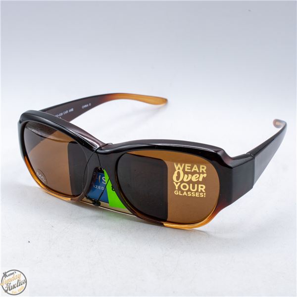 PAIR OF NEW FOSTER GRANT SUNGLASSES