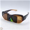 Image 1 : PAIR OF NEW FOSTER GRANT SUNGLASSES