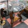 Image 2 : ASHLEY FURNITURE MARGILLES ROUND GLASS TOP TABLES