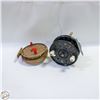 Image 1 : 2 VINTAGE SPINNING FISHING REELS