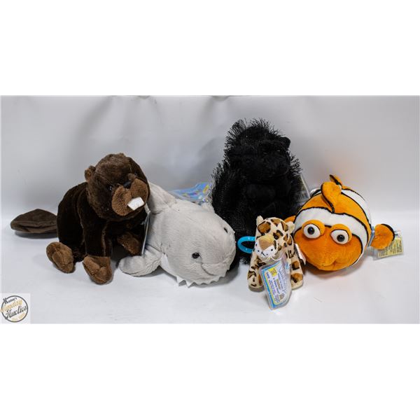 5 NEW OLD STOCK WEBKINS STUFFIES WITH ONLINE CODES