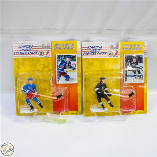 2 VINTAGE SPORTS FIGURES NEVER OPENED-ESTATE