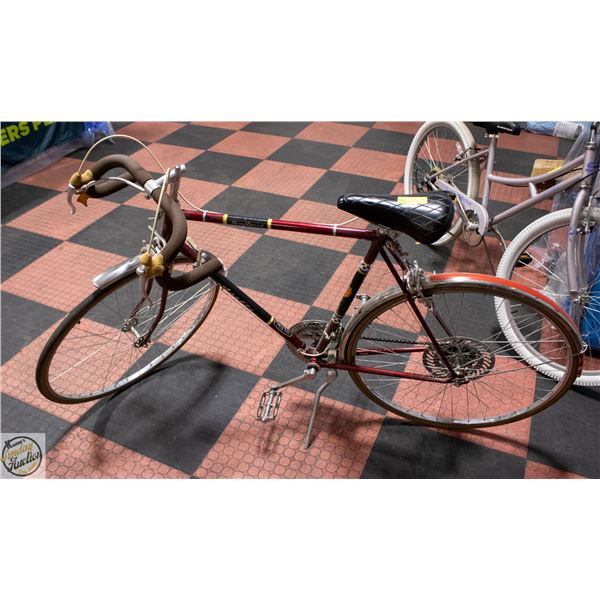 VINTAGE 10 SPEED ROAD BIKE MENS