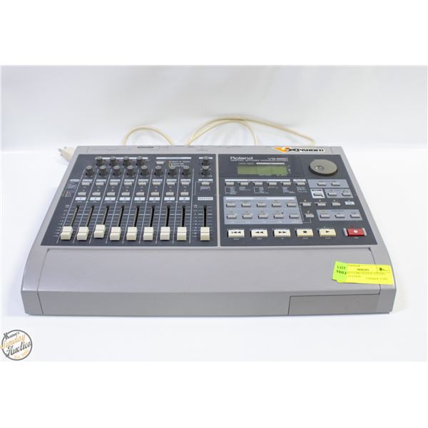 ROLAND US-880 DIGITAL STUDIO WORK STATION