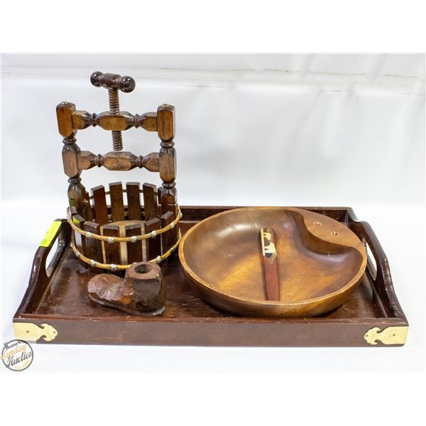 WOODEN TRAY BRASS CORNER ACCENTED +