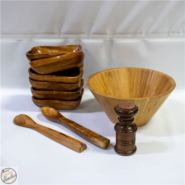 ESTATE WOODEN BOWLS, ETC