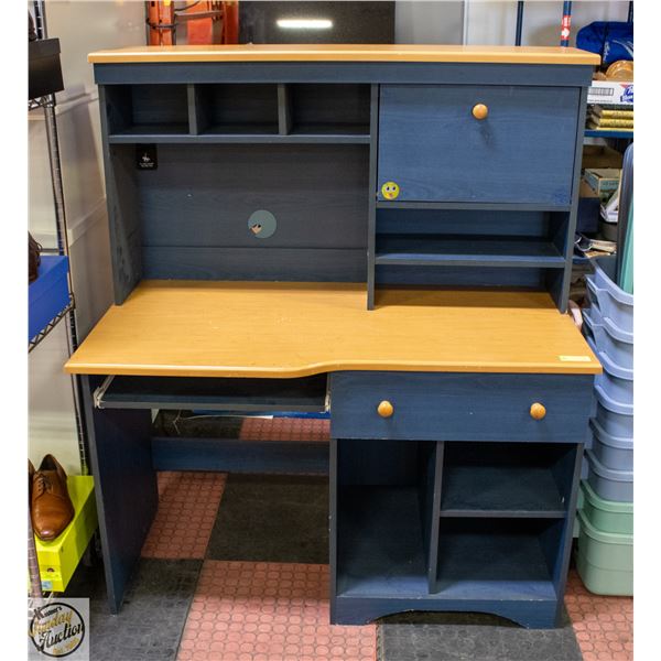 BLUE/MAPLE 2PC KIDS DESK W/TOP HUTCH H-55" W-25"
