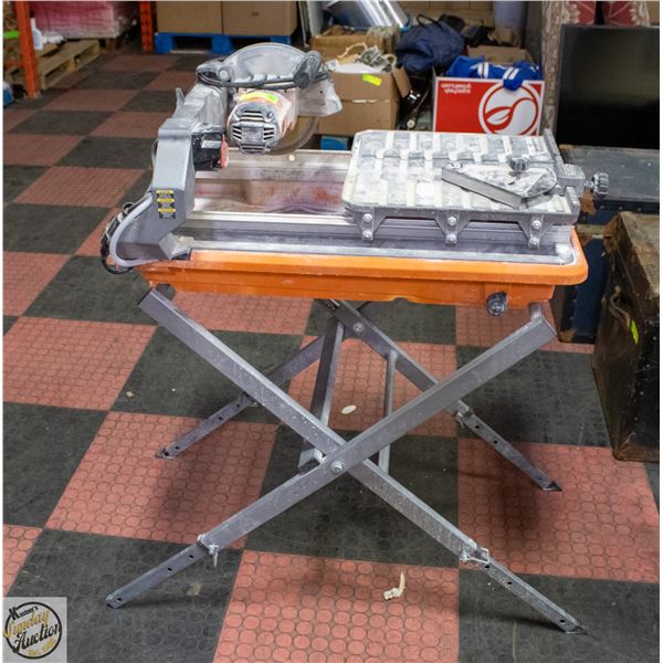 RIGID  9 AMP 7" PORTABLE WET TILE SAW ON STAND