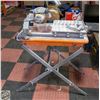 Image 1 : RIGID  9 AMP 7" PORTABLE WET TILE SAW ON STAND