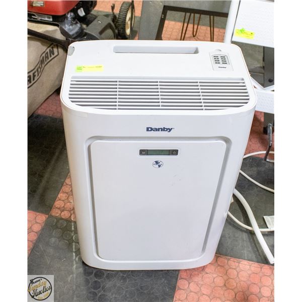 DANBY PORTABLE AIR CONDITIONER NEEDS CLEAN/NO HOSE