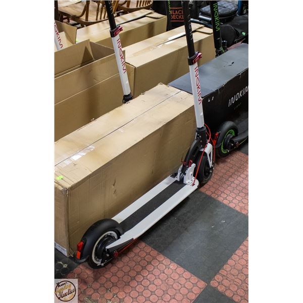 WHITE INOKIM LIGHT 2 SUPER ELECTRIC SCOOTER
