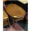 Image 1 : CURVED END TABLE WITH DRAWER