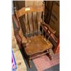 Image 1 : CHILD'S ROCKER