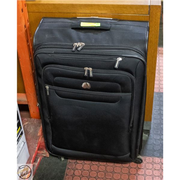 DELSEY WHEELED SUITCASE