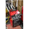 Image 1 : KENDE FAST CHARGER 6/12 VOLT