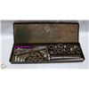 Image 1 : VTG METAL BOX WITH SOCKETS