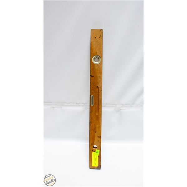 VINTAGE WOOD LEVEL GOOD BUDDIES 24"
